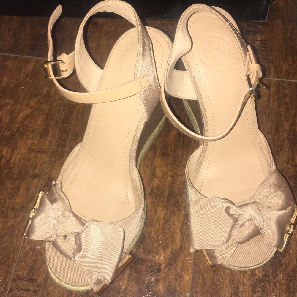 Tory Burch Penny Faille Bow Wedge